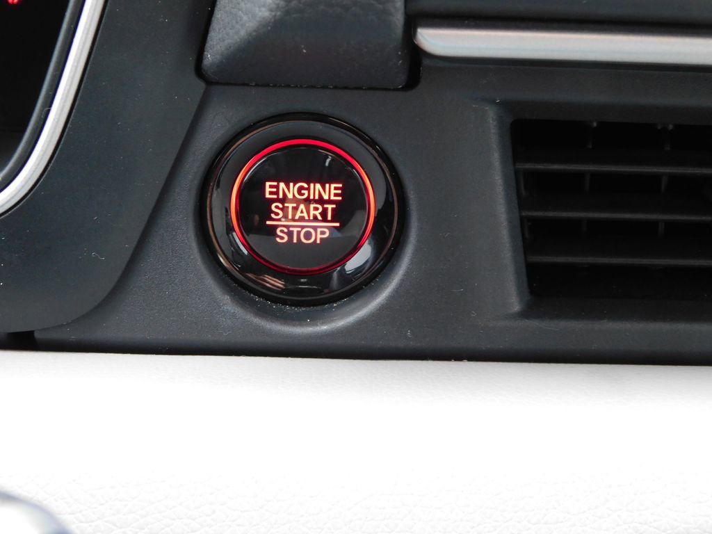 Used 2023 Honda Pilot LX image 38