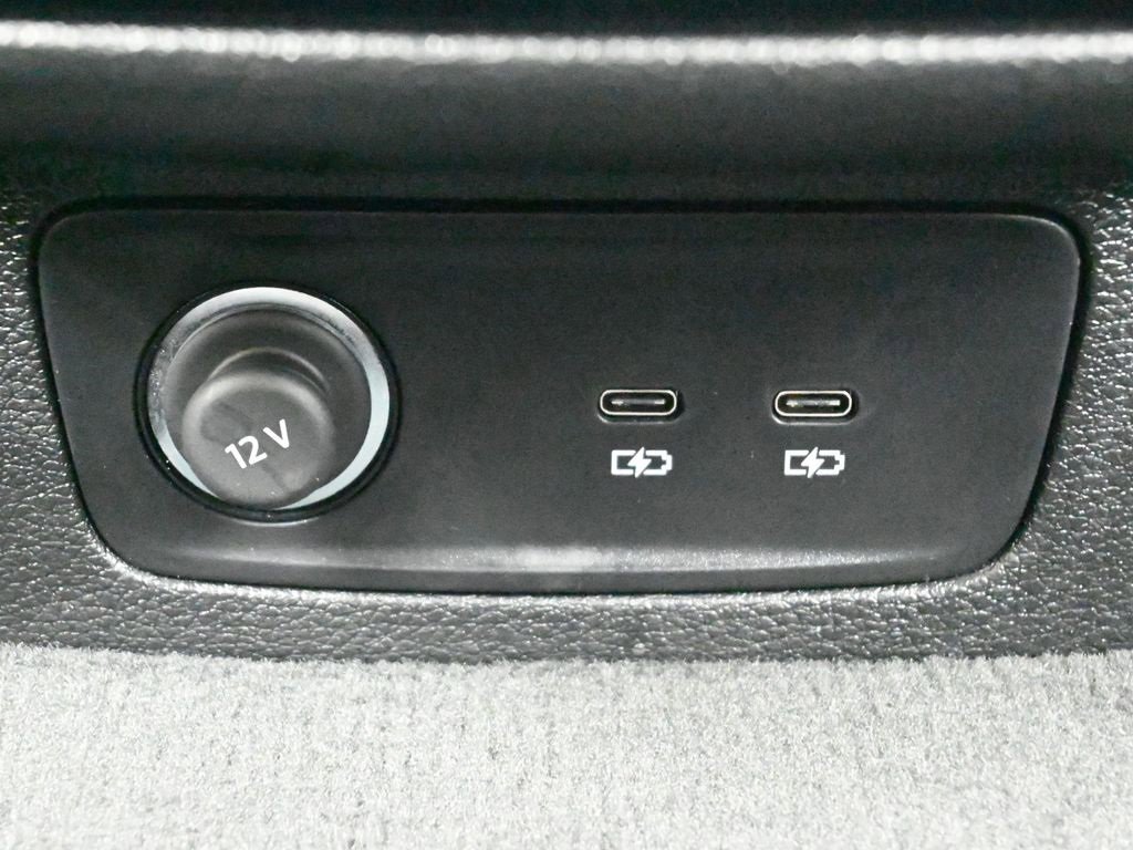 New 2025 Audi Q3 2.0T Premium image 22