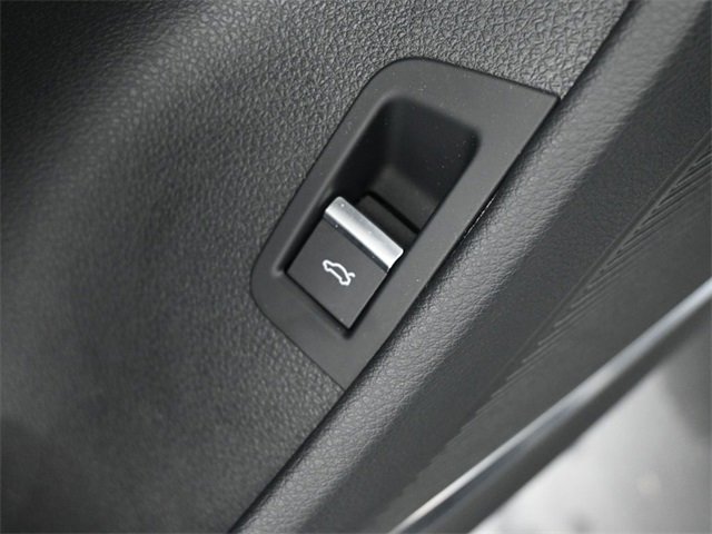 Used 2024 Audi Q7 3.0T Premium Plus image 21