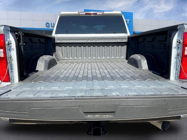 Certified 2022 Chevrolet Silverado 2500 Custom w/ Custom Value Package AWD/4WD image 9