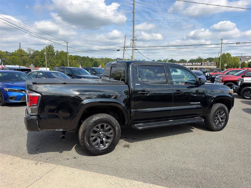 Used 2023 Toyota Tacoma SR5 AWD/4WD image 5