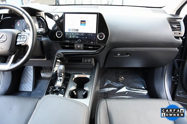 Used 2025 Lexus NX 350h AWD w/ Premium Package image 21
