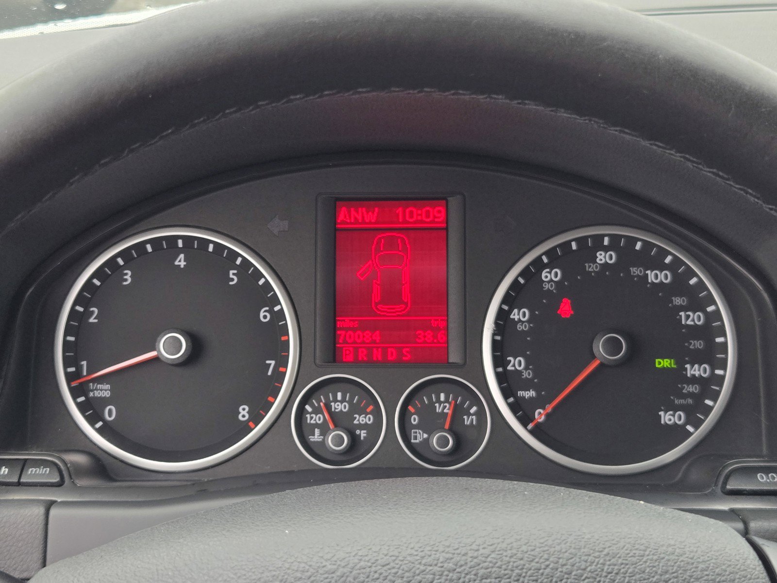 Used 2009 Volkswagen Tiguan SE AWD/4WD image 22