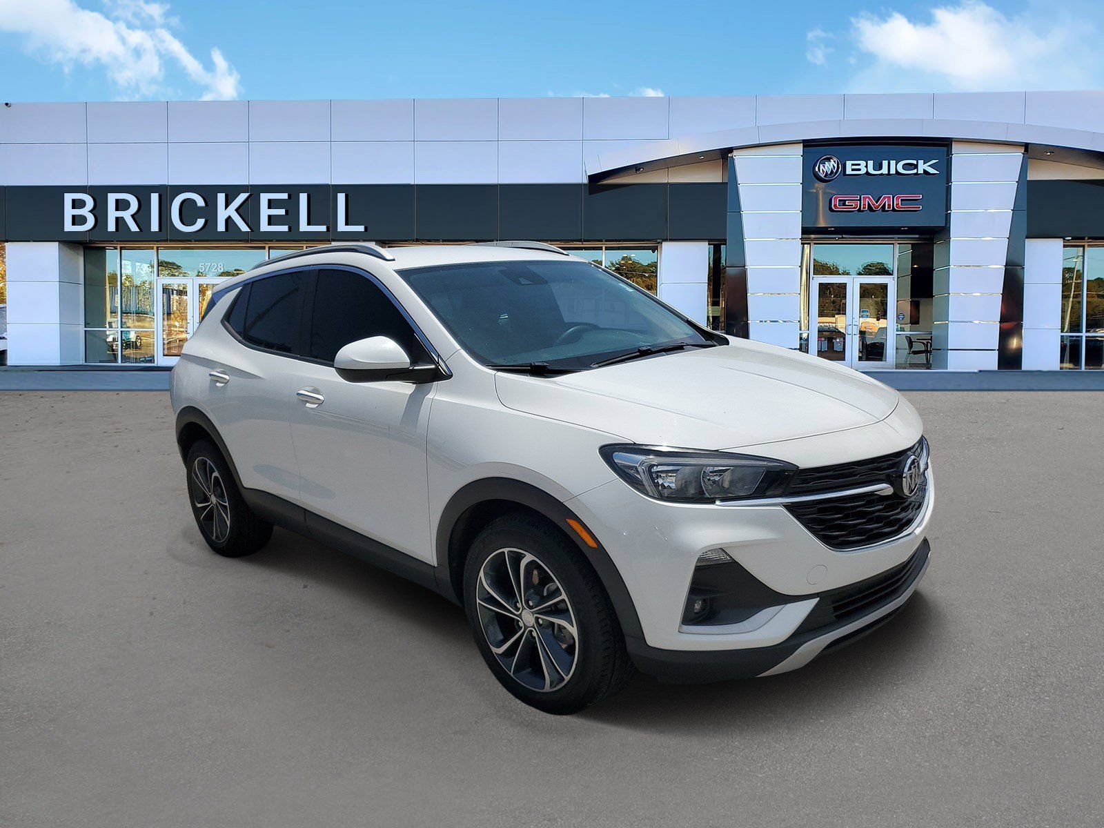 Used 2022 Buick Encore GX Select FWD image 2