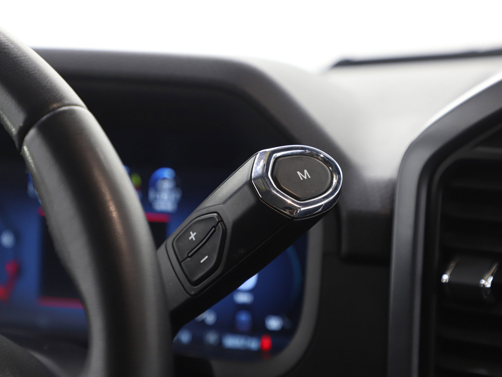 Used 2024 Ford F150 XLT w/ Tow/Haul Package image 18