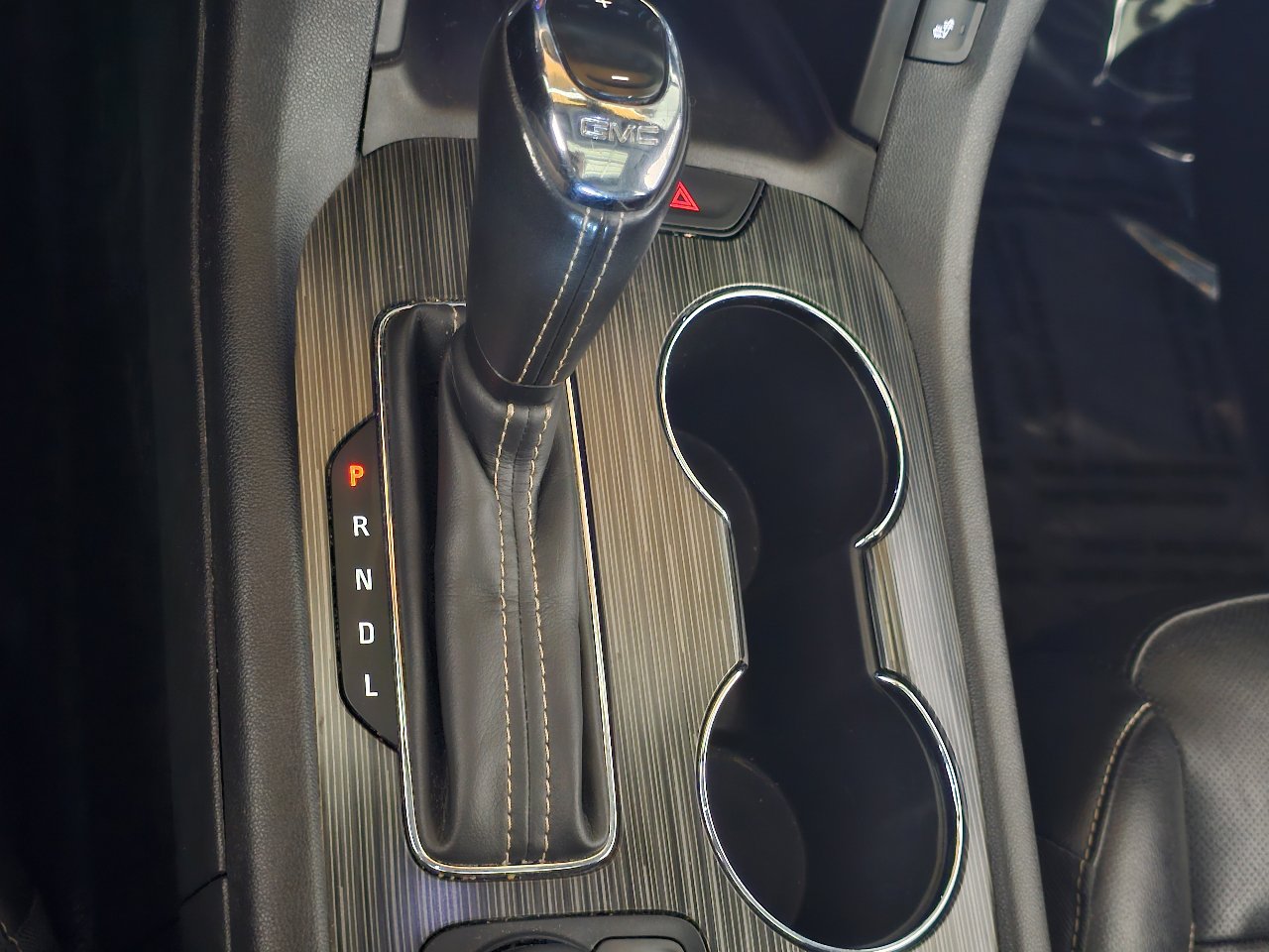 Used 2019 GMC Acadia SLT image 38