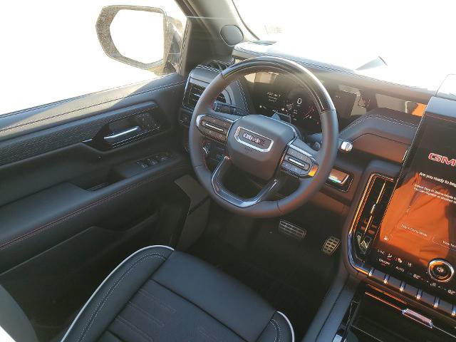 New 2026 GMC Yukon XL AT4 Ultimate w/ LPO, Floor Liner Package image 17