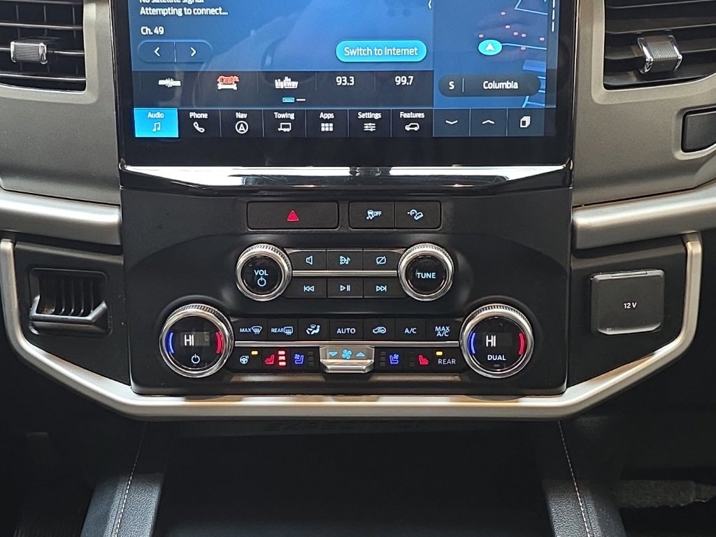 Used 2023 Ford Expedition Max XLT image 21