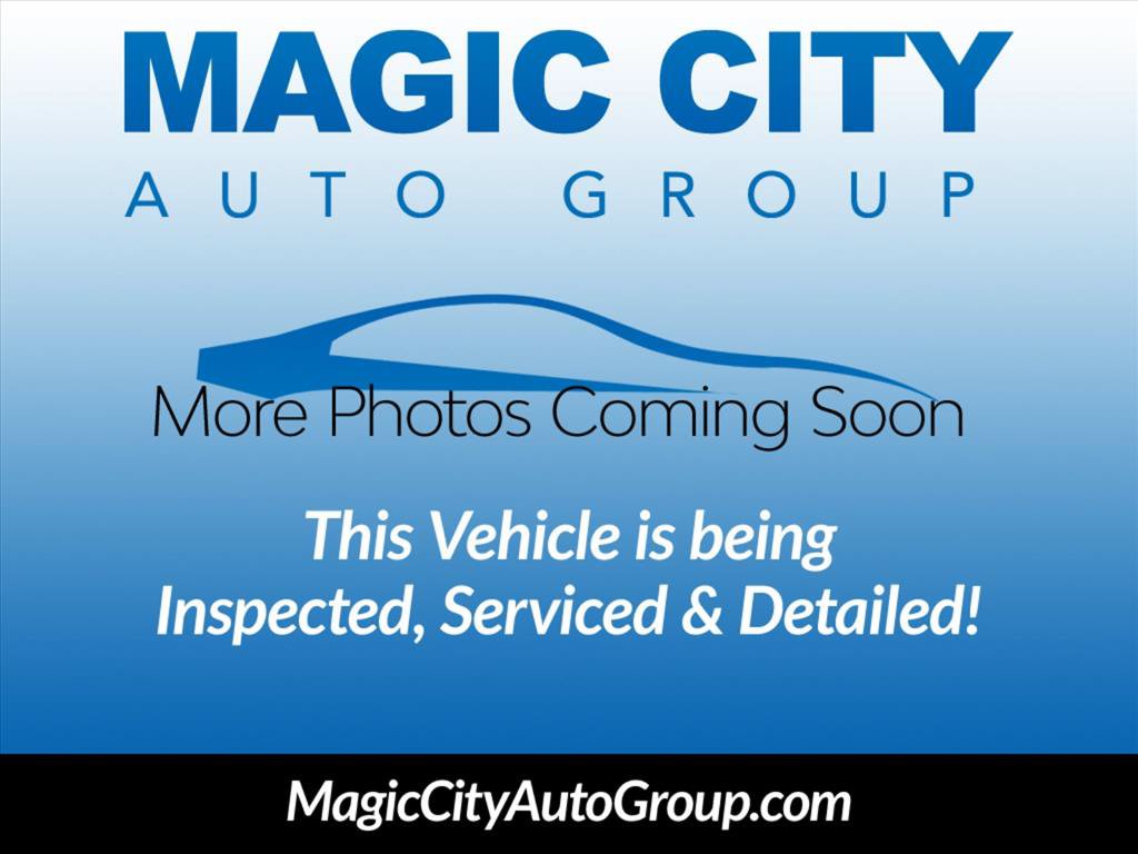 Used 2017 Lincoln MKZ Reserve w/ Climate Package FWD image 2