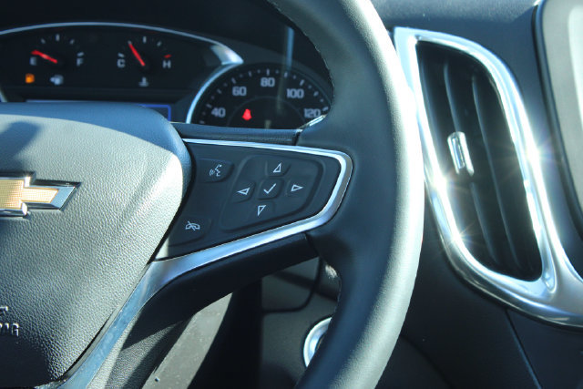Used 2024 Chevrolet Equinox LT FWD image 24