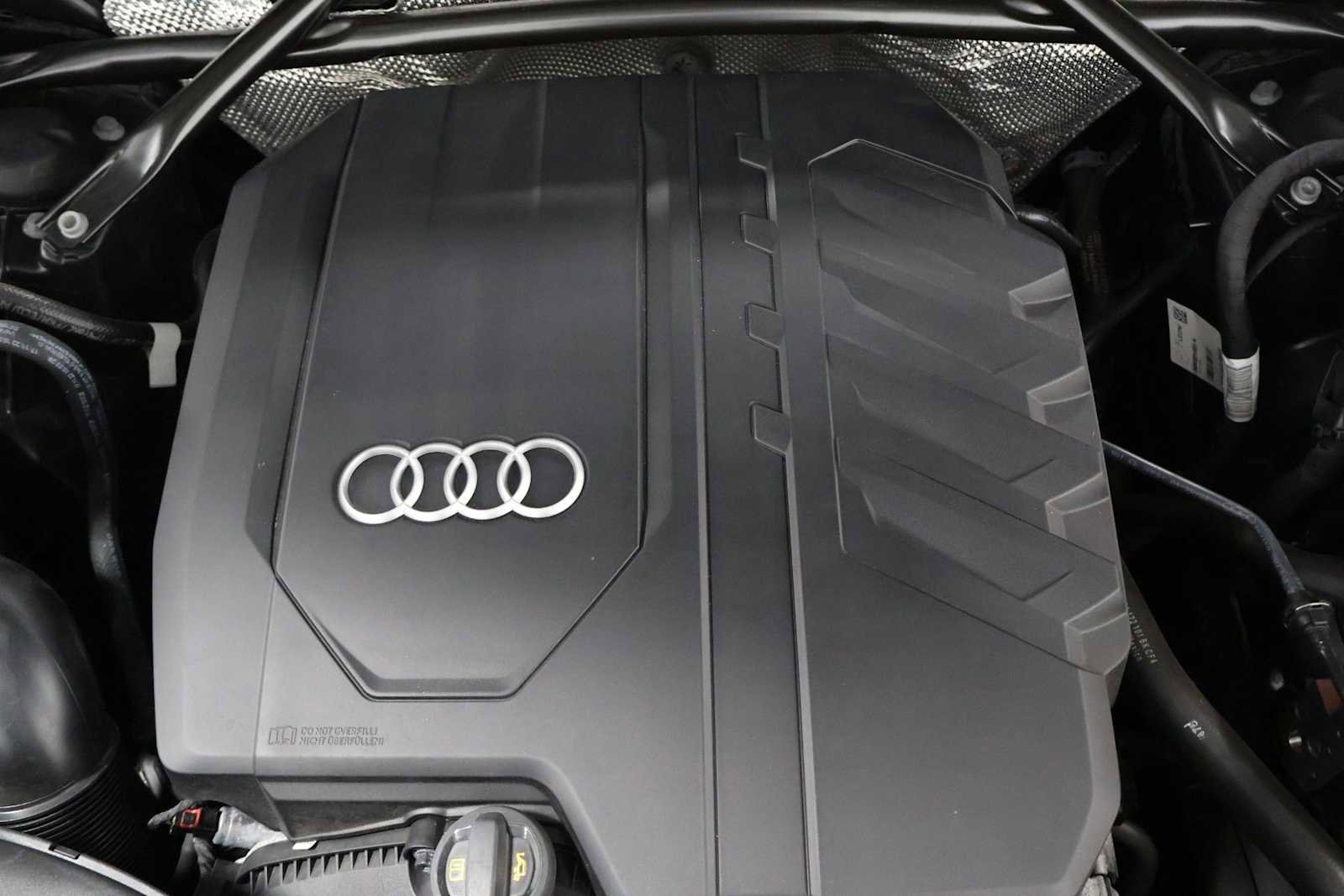 Used 2023 Audi Q5 2.0T Premium w/ Convenience Package AWD/4WD image 38