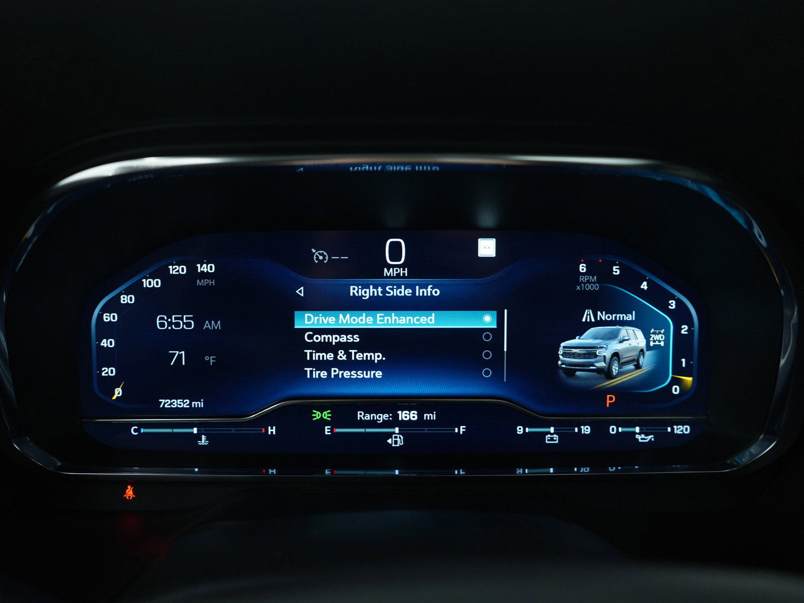 Used 2022 Chevrolet Suburban LT w/ Luxury Package image 31