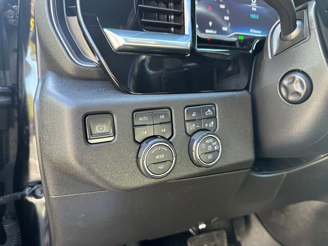Used 2023 Chevrolet Silverado 1500 LTZ w/ LTZ Convenience Package II image 10