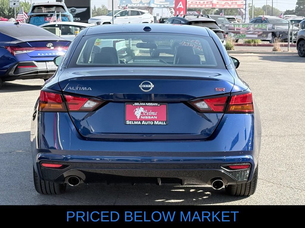 Used 2024 Nissan Altima 2.5 SR FWD image 6