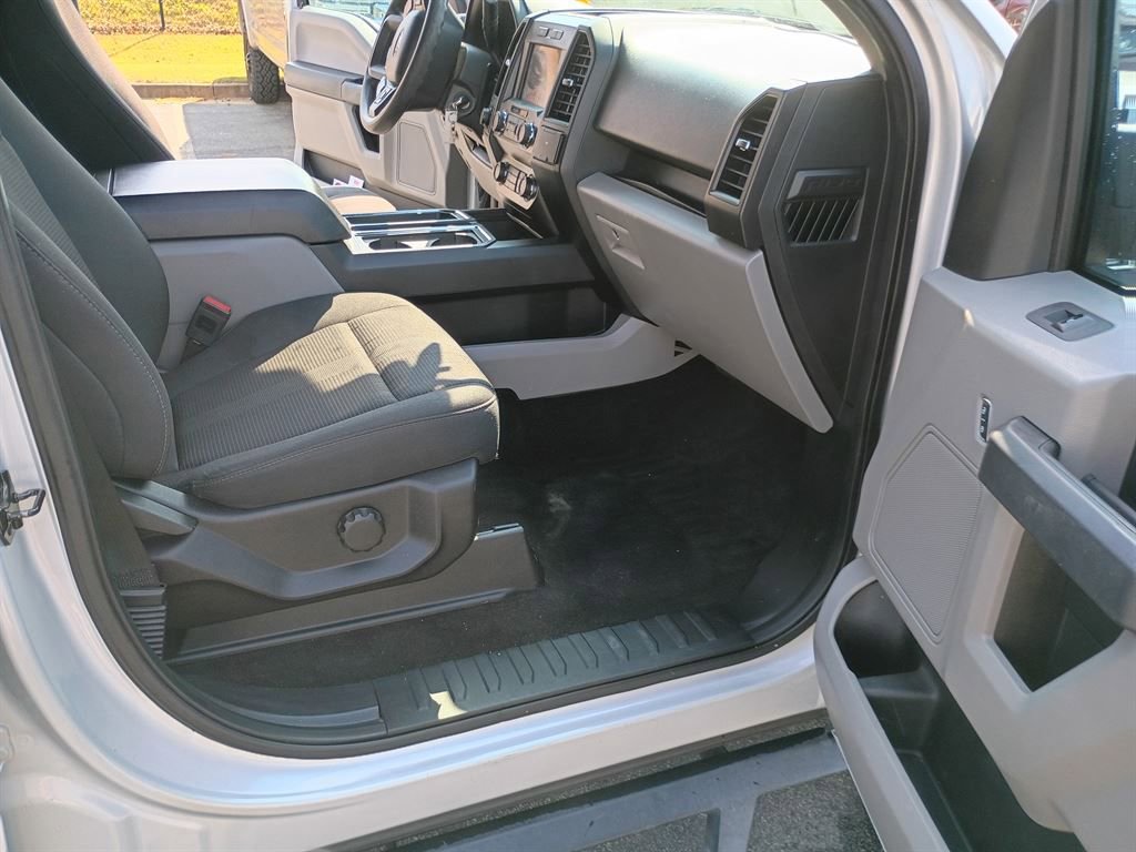 Used 2019 Ford F150 XL w/ Equipment Group 101A Mid AWD/4WD image 17