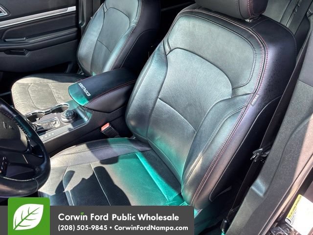 Used 2016 Ford Explorer Sport w/ Equipment Group 401A AWD/4WD image 24