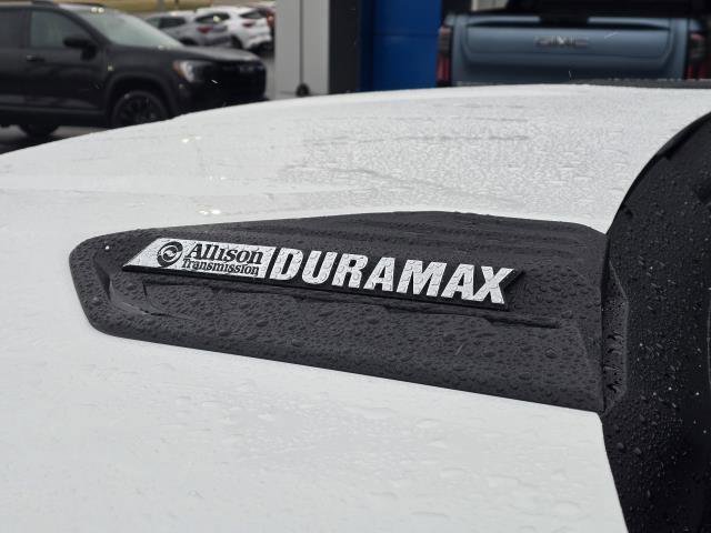 Used 2023 Chevrolet Silverado 2500 High Country w/ LPO, Hitch Package image 6