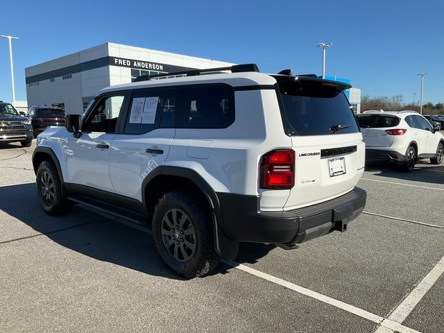 Used 2024 Toyota Land Cruiser image 22