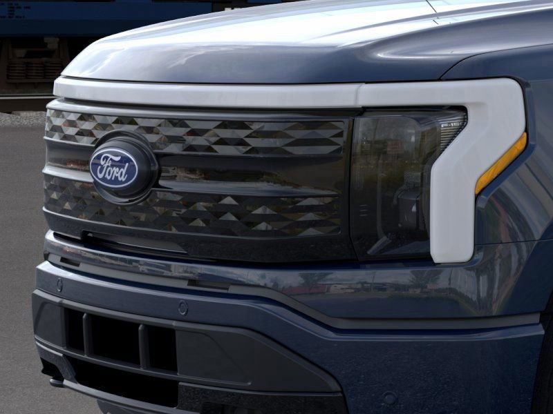 New 2025 Ford F150 Lightning Platinum image 17