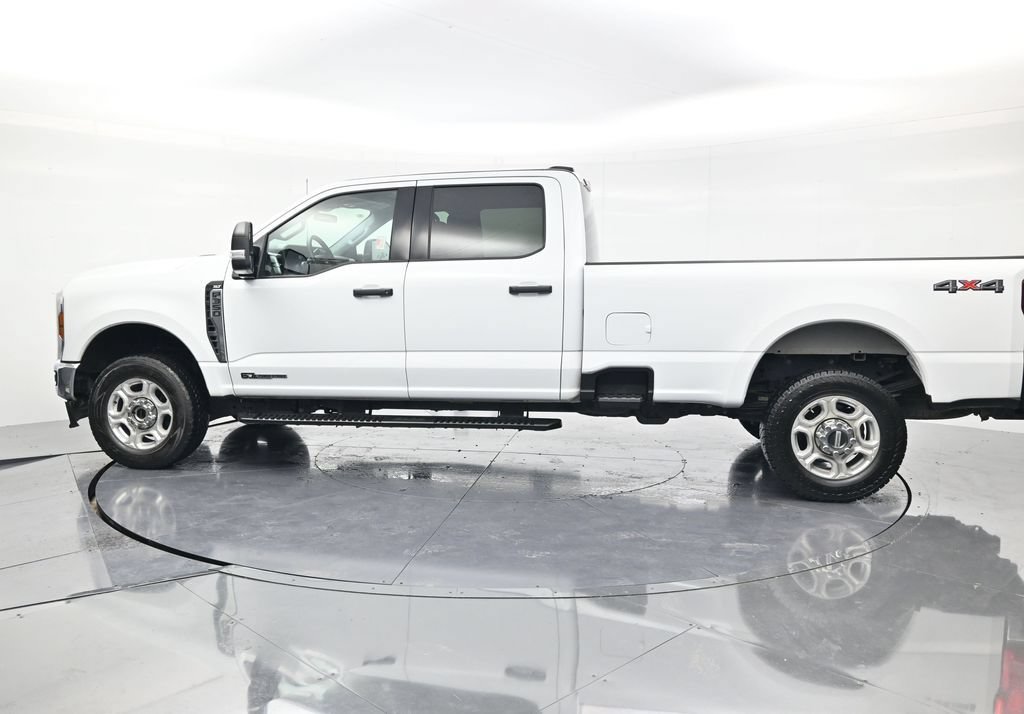 Used 2025 Ford F350 XLT AWD/4WD image 8