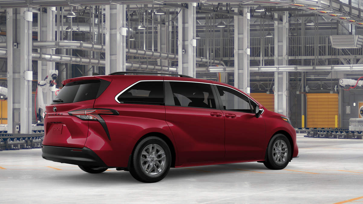 New 2026 Toyota Sienna LE FWD image 10