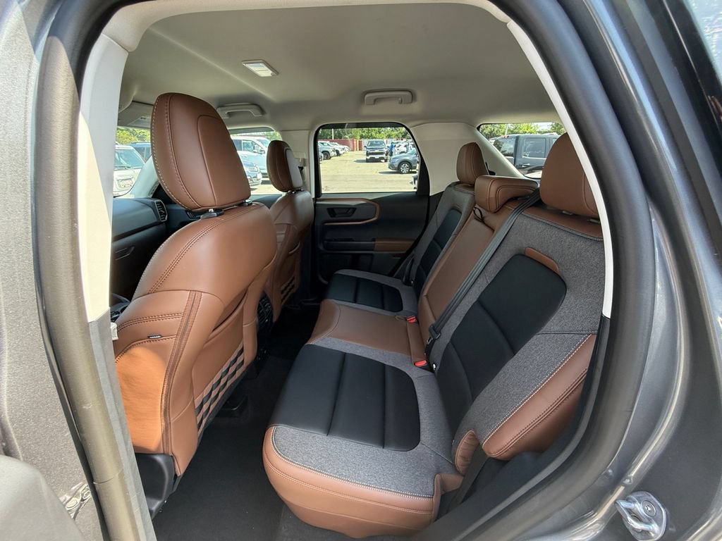 Used 2024 Ford Bronco Sport Outer Banks AWD/4WD image 21
