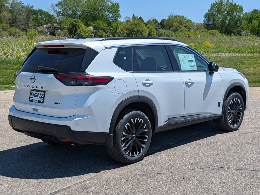 New 2026 Nissan Rogue Dark Armor AWD/4WD image 7