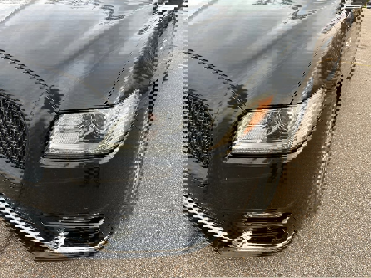 Used 2020 Lincoln Continental FWD image 20