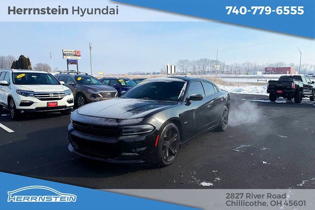 Used 2018 Dodge Charger R/T image 3