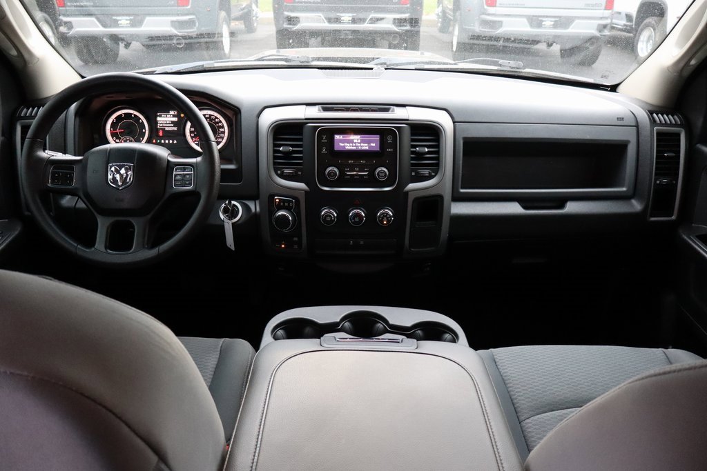 Used 2017 RAM 1500 Express image 14