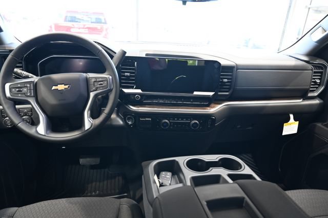 New 2026 Chevrolet Silverado 1500 LT AWD/4WD image 13