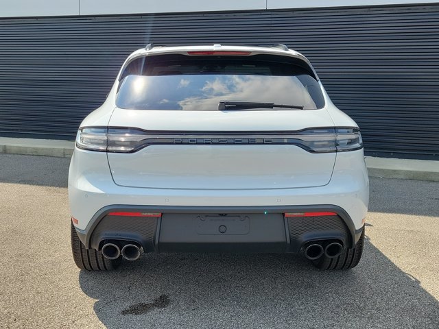Certified 2026 Porsche Macan Turbo AWD/4WD image 6