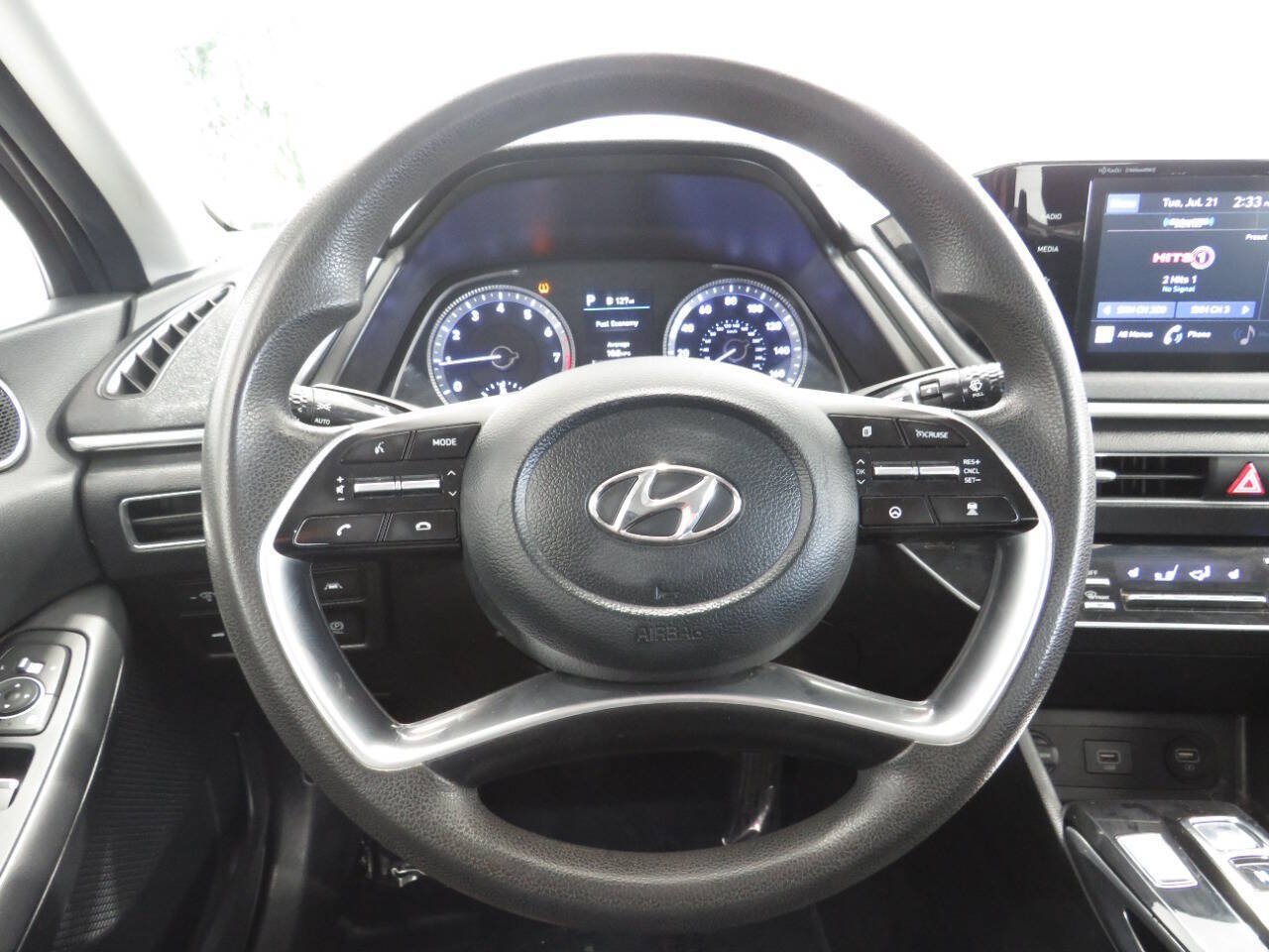 Used 2021 Hyundai Sonata SEL FWD image 17