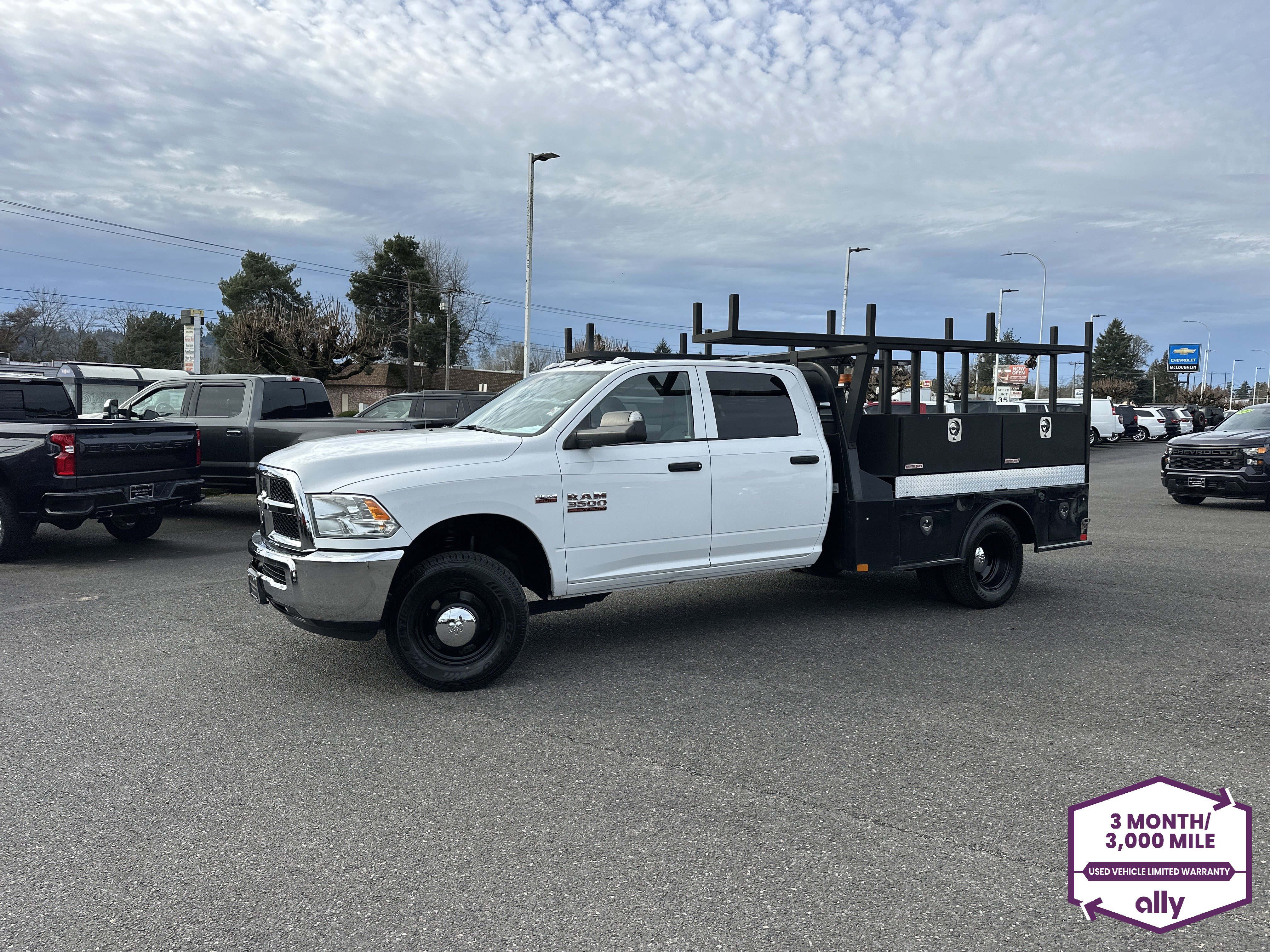 Used 2018 RAM 3500 Tradesman w/ Chrome Appearance Group AWD/4WD image 1