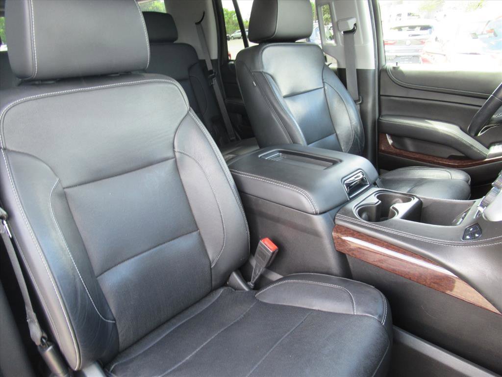 Used 2020 GMC Yukon SLT RWD image 9