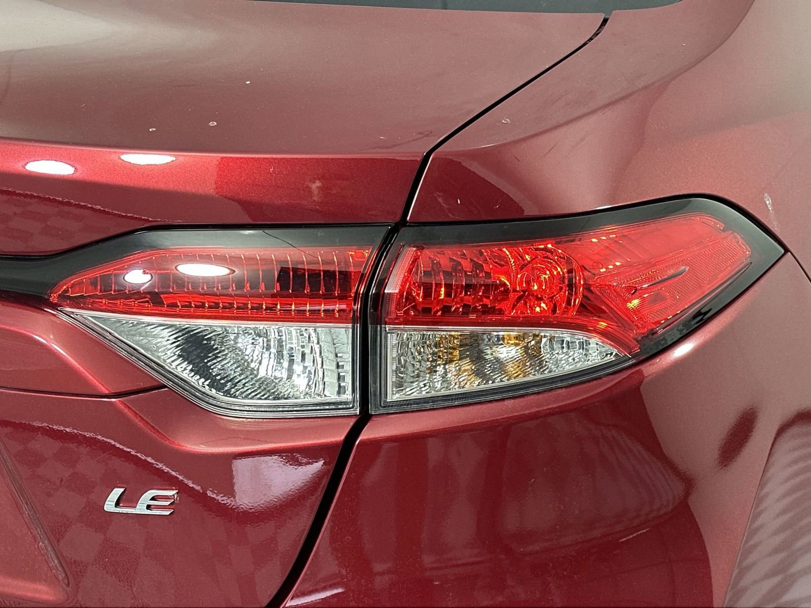 Used 2024 Toyota Corolla LE FWD image 24