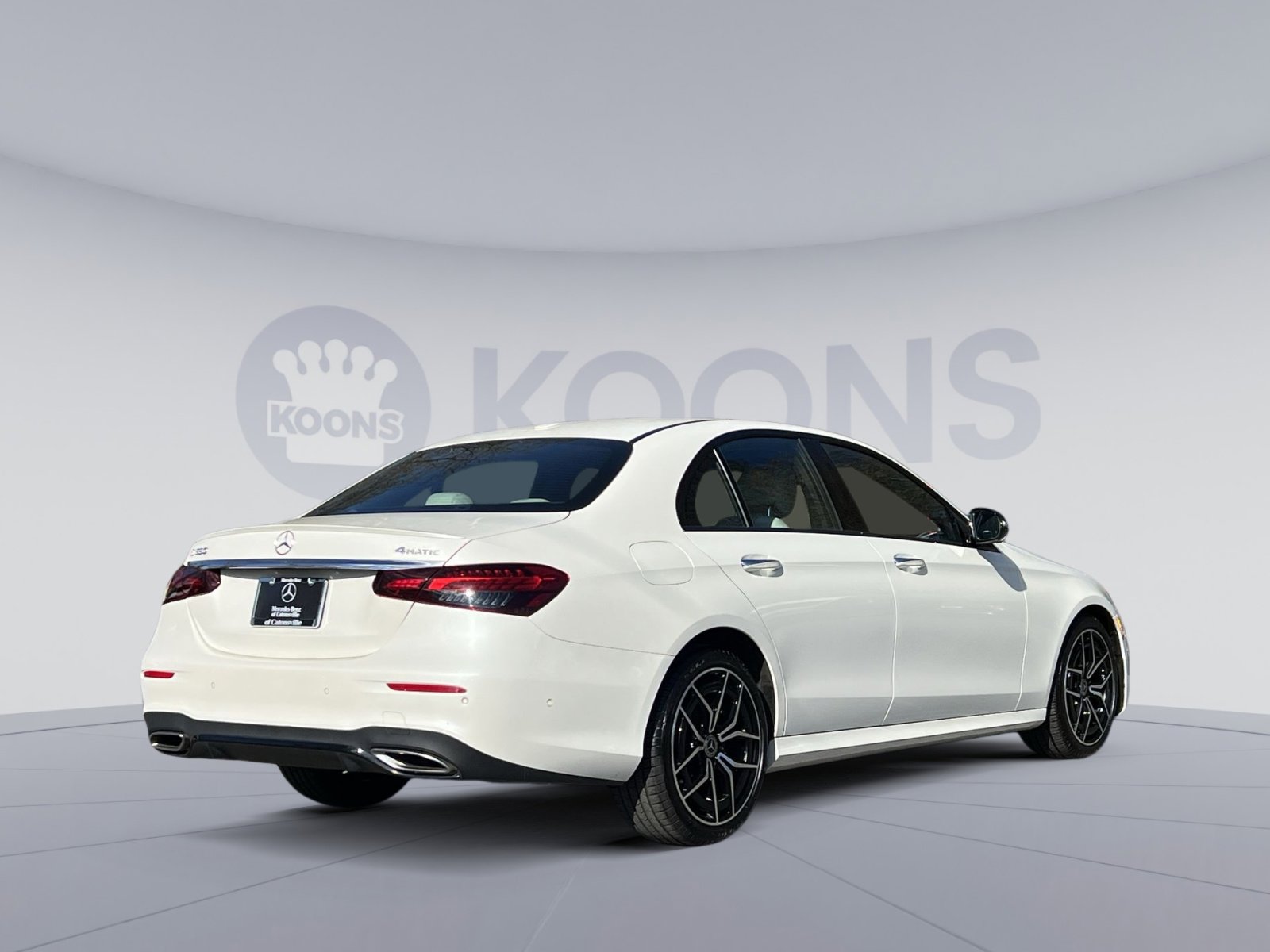 Certified 2021 Mercedes-Benz E 350 4MATIC Sedan w/ Premium Package image 5