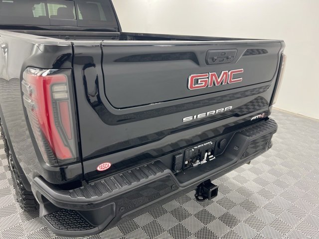 Used 2024 GMC Sierra 3500 AT4 w/ AT4 Premium Plus Package image 7