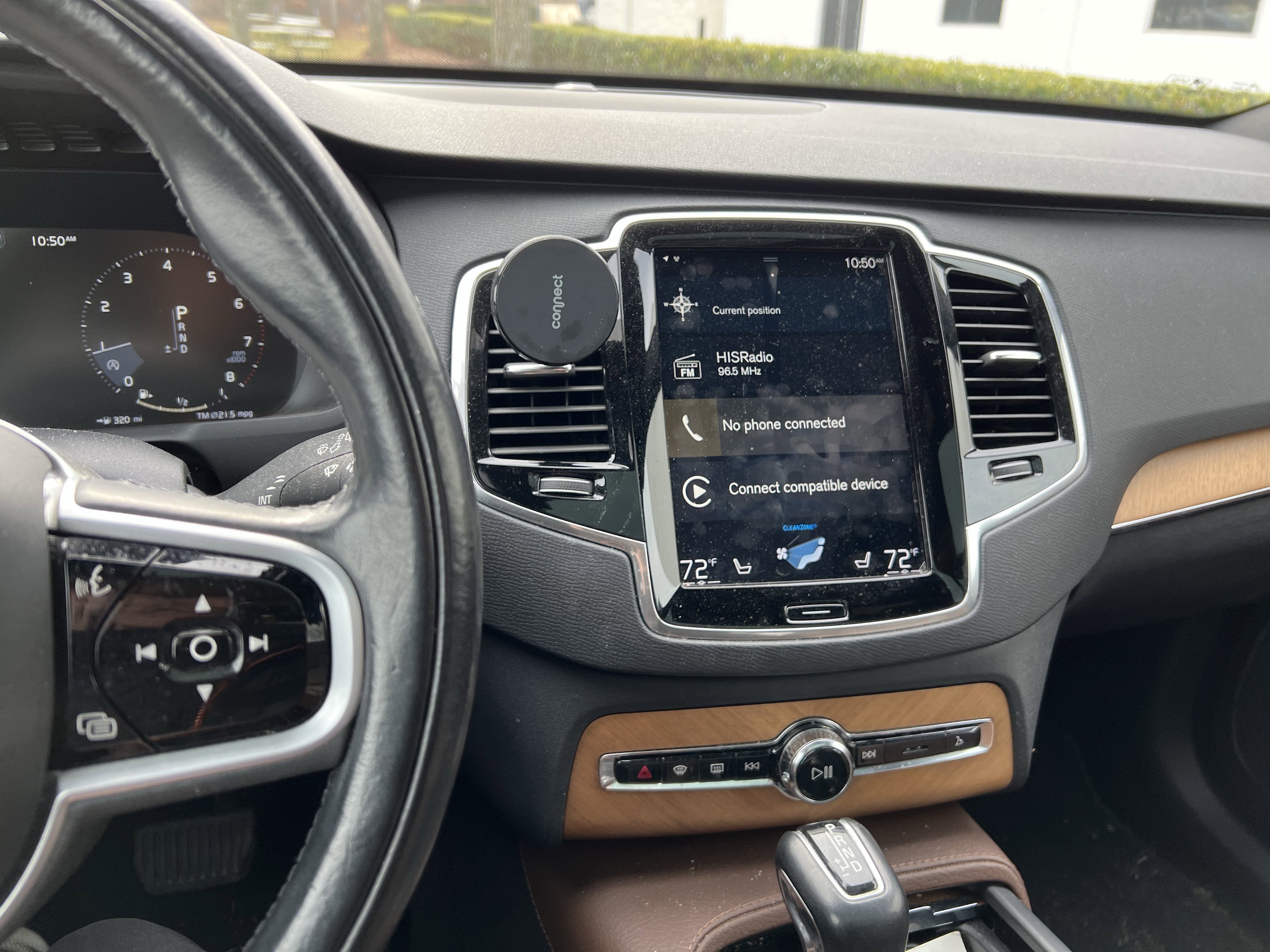 Used 2021 Volvo XC90 T6 Momentum w/ Advanced Package image 18