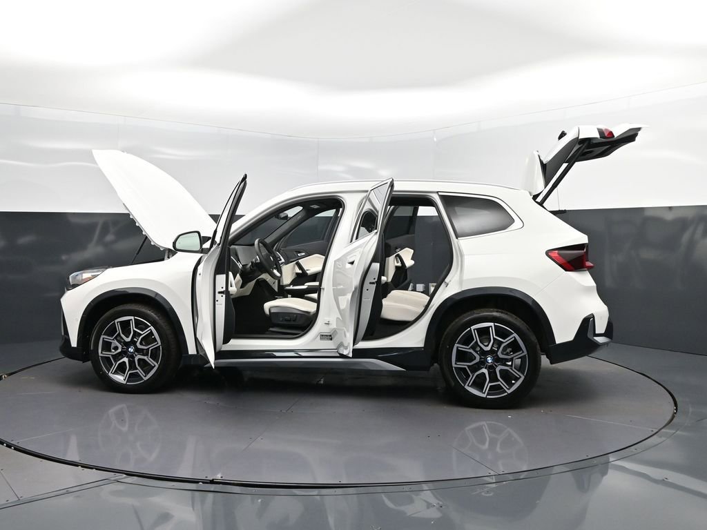 New 2026 BMW X1 xDrive28i w/ Convenience Package image 46