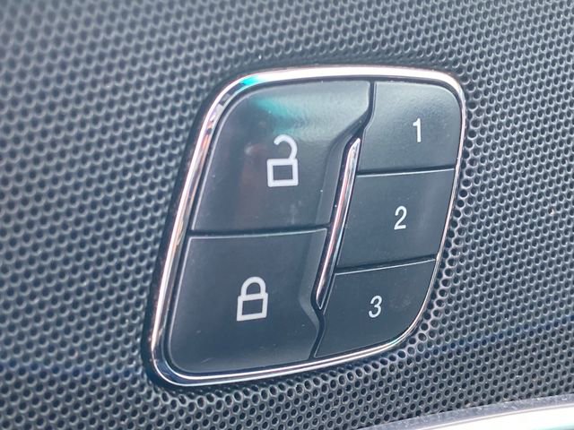 Used 2017 Ford Explorer Sport image 25