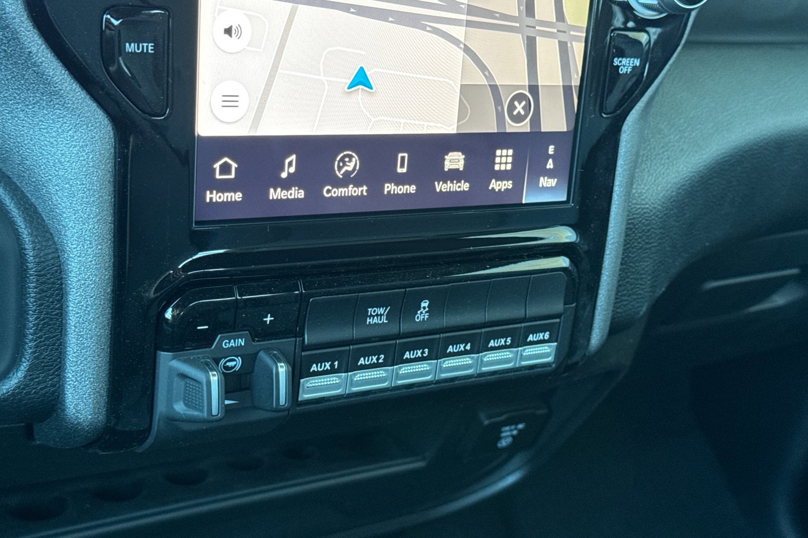 New 2026 RAM 2500 Tradesman AWD/4WD image 18