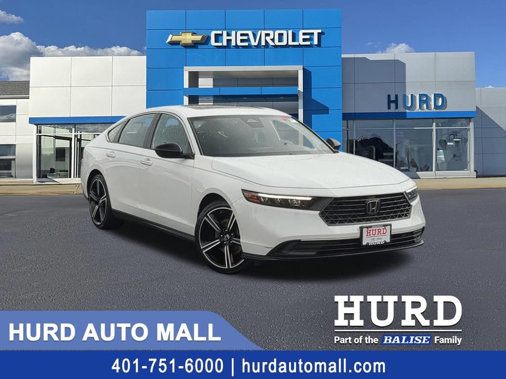 Used 2024 Honda Accord Sport image 1