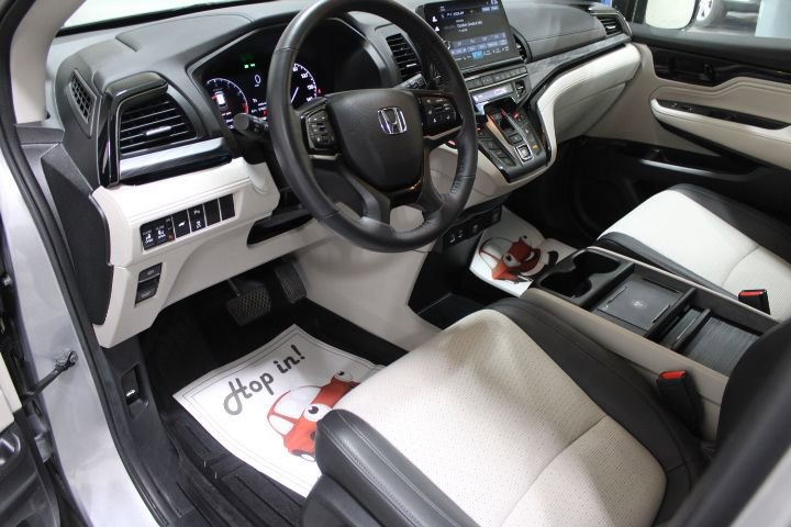Used 2025 Honda Odyssey Elite image 45