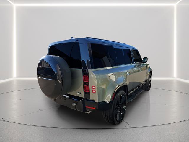 Certified 2023 Land Rover Defender 110 X-Dynamic SE image 5
