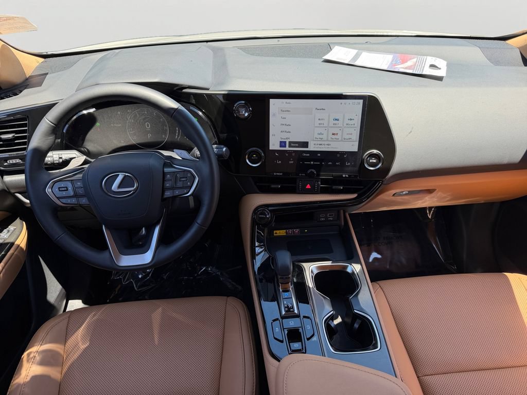 Used 2024 Lexus NX 250 FWD image 12