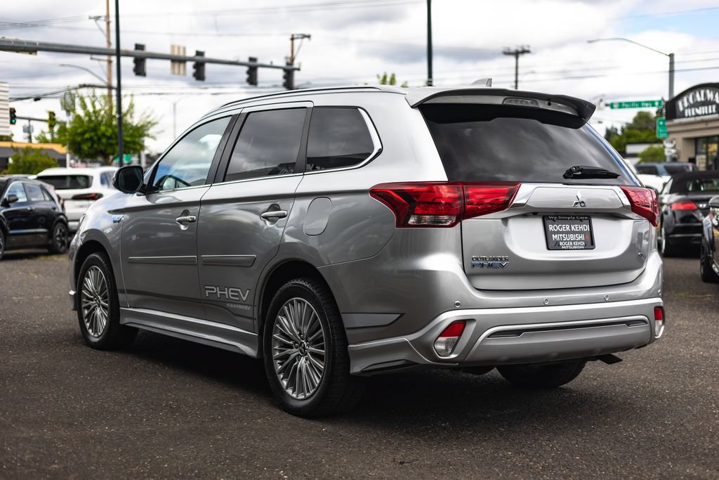 Used 2022 Mitsubishi Outlander GT AWD/4WD image 10