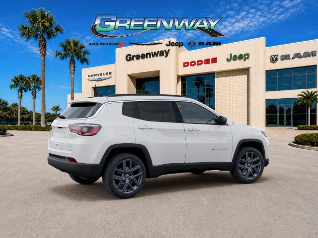 New 2026 Jeep Compass Latitude AWD/4WD image 4