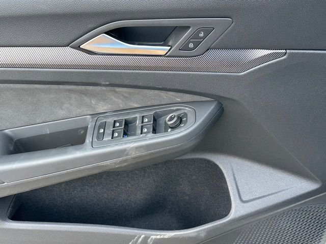 New 2026 Volkswagen GTI SE FWD image 20