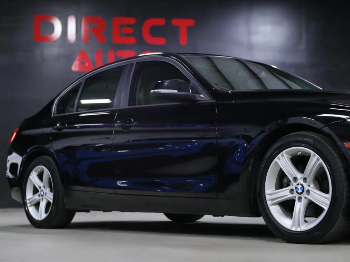 Used 2012 BMW 328i Sedan RWD image 3